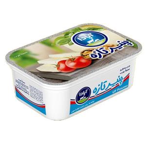 پنیر سفید نسبتا پرچرب آپادا ۳۰۰ گرم